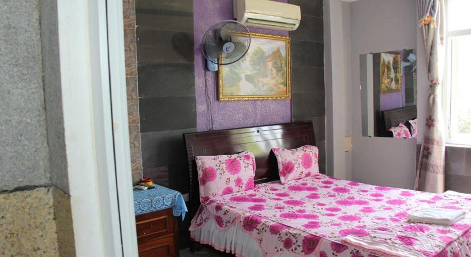 Yen Vy Hotel Quy Nhon Exterior foto
